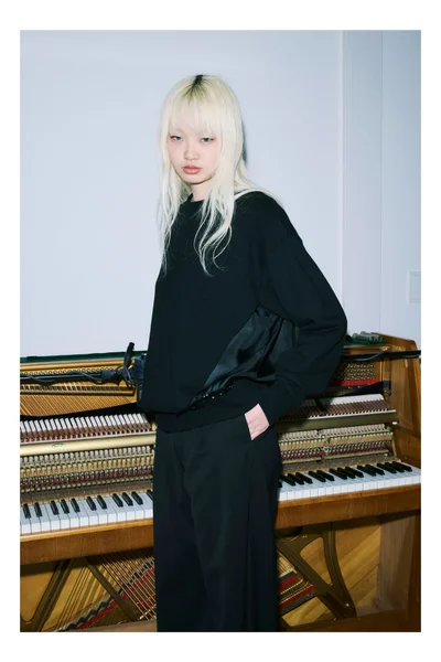 Look 18